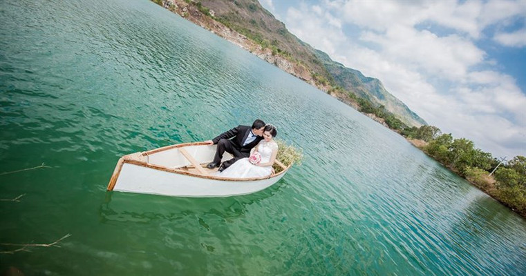 Uyên Bridal - Trường Chinh