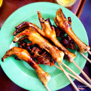 Chân gà nướng mật ong