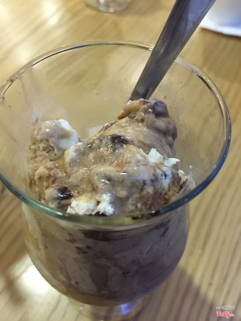 Kem cafe trung nguyên, vị cafe rất thơm, nồng nàn