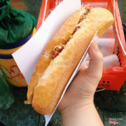 Bánh mì đầy đủ 20k