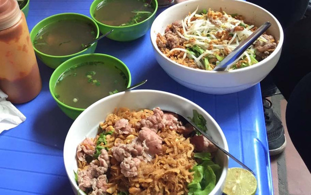 Phở Trộn Cô Mai - Chợ Kim Liên