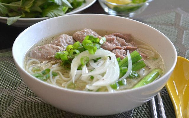 Duyên - Phở Bò & Bún Bò Huế