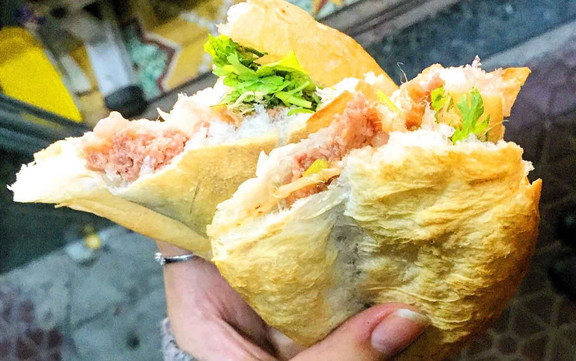 Bánh Mì Cô Hằng