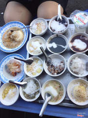 Mâm chè đầy đủ