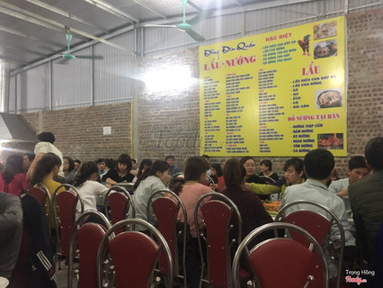 Quán không gian thoải mái, có món gà Đông Tảo ngon