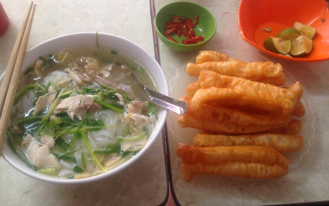 Bà Lâm - Phở Bò, Phở Gà & Bún Cua