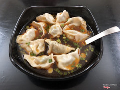 G-6 canh bo sui cao / dumplings with beef soup 75,000VND