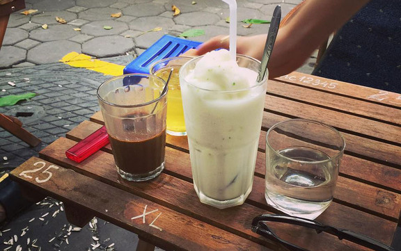 Ngon Coffee - Dương Khuê