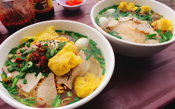 Hủ Tiếu Mì Vạn Thành