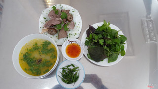 Bánh hỏi cháo lòng