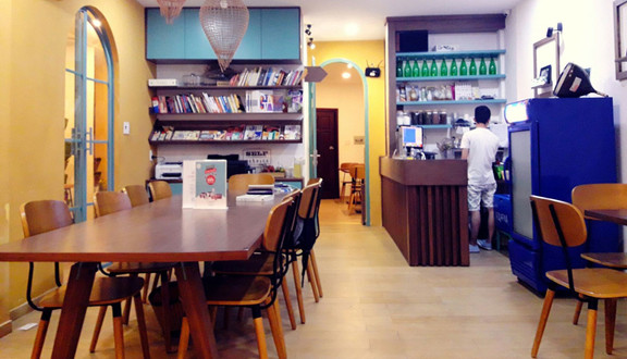 Neighborhub Co-working Space Cafe