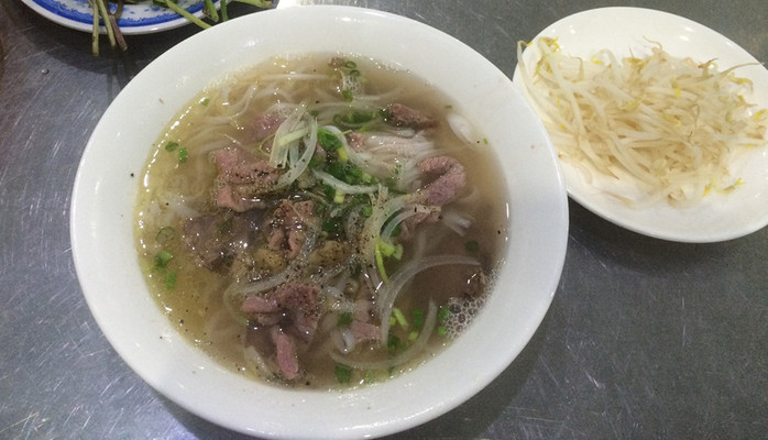 Nhã Kỳ - Phở & Cơm Tấm