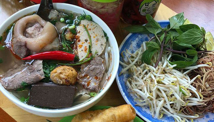 Bà Bổng - Bún Bò Huế