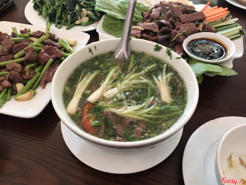 Canh với thịt trâu