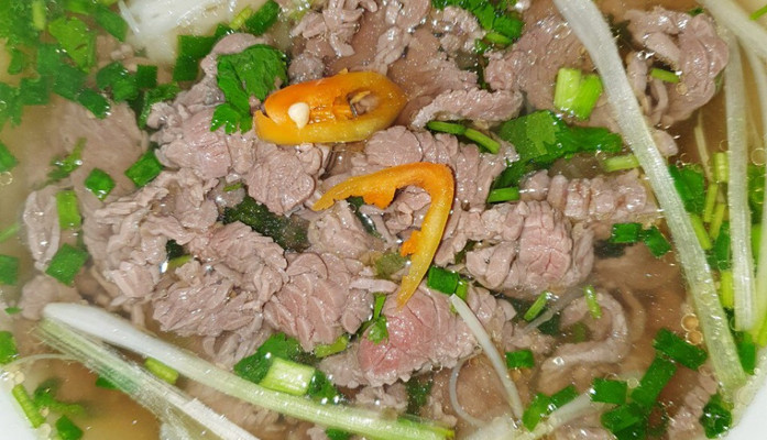 Quán 711 - Cháo Hàu, Hủ Tiếu Sườn & Bò Viên