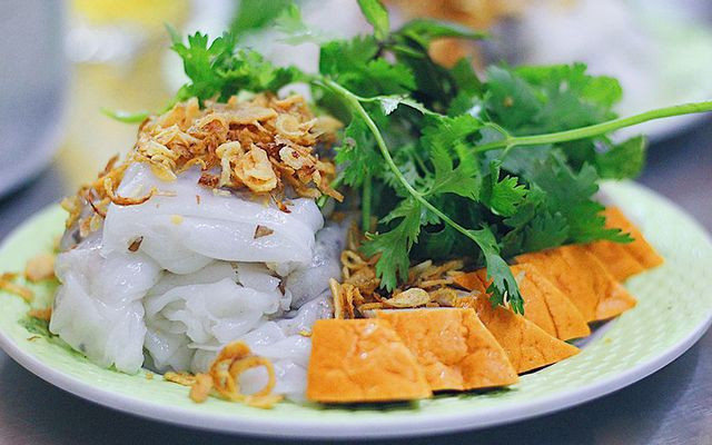 Bánh Cuốn Chị Yến - Chợ Đôn