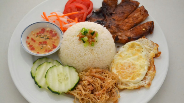 Gỏi Khô Bò - Bột Chiên 68