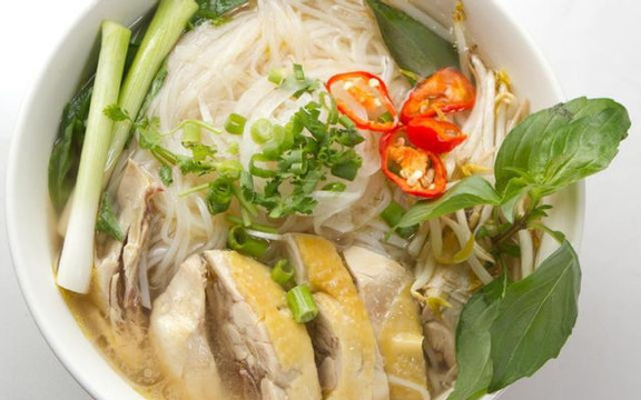 Phở Gà Thăng Long - Hồ Nghinh