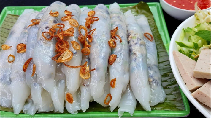 Tiệm Bánh Cuốn Nóng & Bún Riêu Tân Bình