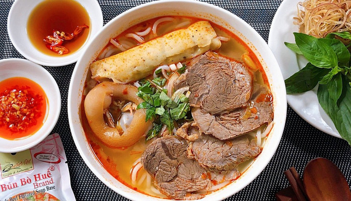 Hoàng Oanh - Phở & Bún Bò - KV7 Hưng Phú