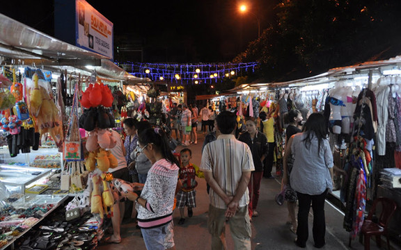 Phố Đi Bộ - Chợ Đêm Nha Trang