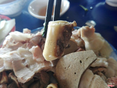 Cuống họng dai giòn