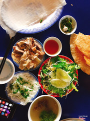 Bánh Hỏi Lòng Heo