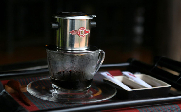 Min Coffee - Chùa Láng