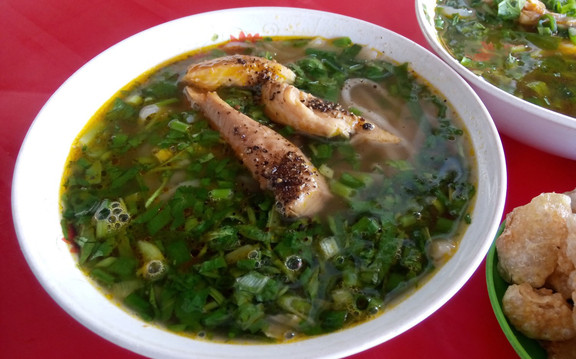 Út - Bánh Canh Cá Lóc