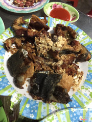 Ếch chiên cả da, cực giòn