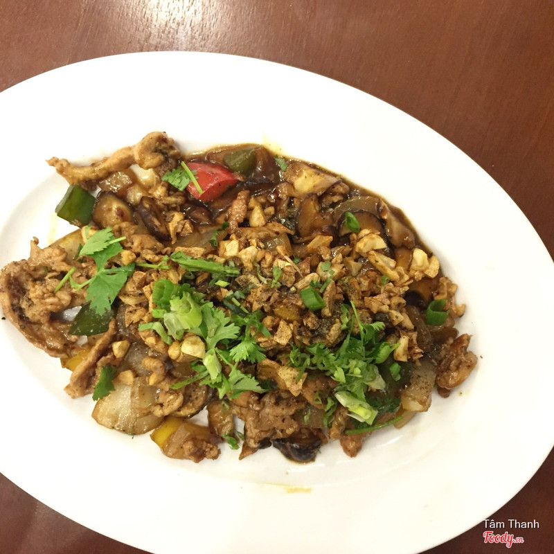 Gà xào tiêu tỏi