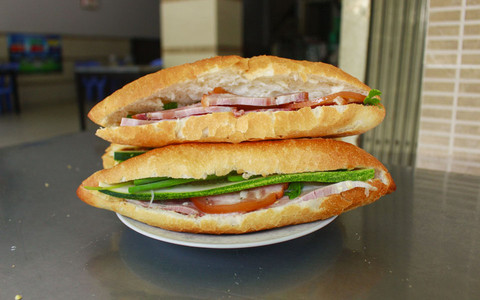 Bánh mì lâu đời 