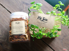 còn có loại cay nồng đậm và ko cay phục vụ đa dạng nhu cầu của khách hàng, xin cám ơn...