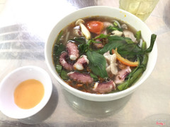 canh bún bạch tuộc