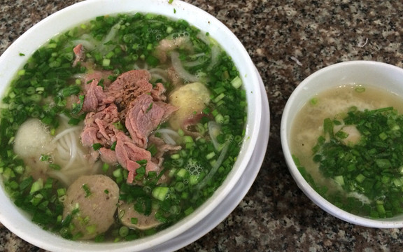 Phở Cô Lệ - Đường Số 1