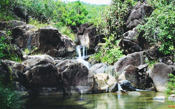 Suối Đá Long Mỹ