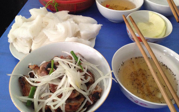 Chiến Thắng - Bún Chả & Bún Miến Ngan