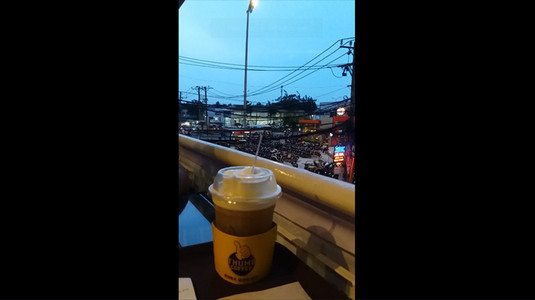 Cafe Hàn Quốc chi nhánh đầu tiên ở Việt Nam :)