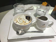 Vanilla ice cream with coffee sauce