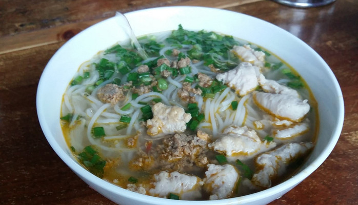 Bún Mộc & Hủ Tiếu Giò Heo