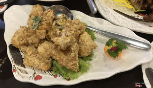 Mực chiên sốt trứng muối