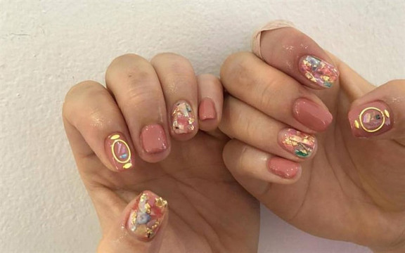 Kokorean Nails