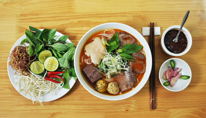 Quán Cô Hương - Bún Bò Huế, Bún Riêu & Phở