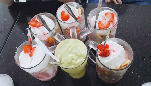 Phi Phi - Cafe & Sinh Tố - Cư Xá Thanh Đa