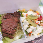 Bún chùm ngây trộn thịt bò