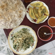 Mít trộn + hoành thánh chiên