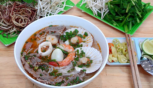 Thanh Hà Quán - Bún Hải Sản & Cơm Văn Phòng