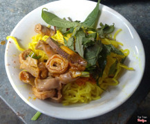 Bún nghệ