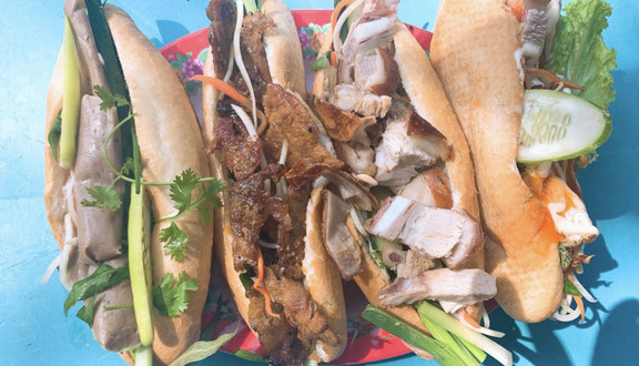 Bánh Mì Heo Quay Mỹ Hạnh