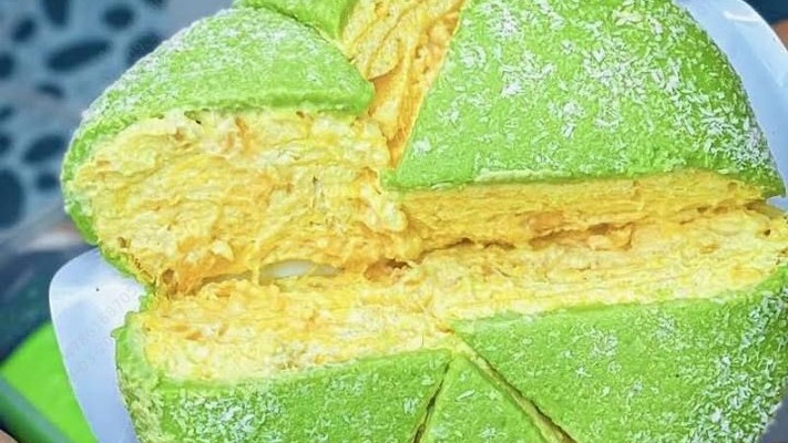 Chân Gà & Bánh Crepe - Hồ Học Lãm